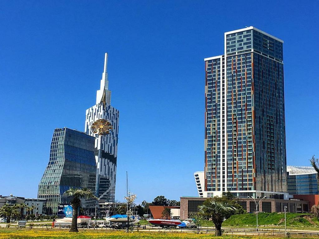Sister'S Warm Guest House Batumi Exterior foto
